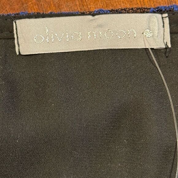 Olivia Moon Lace Navy Blue 1/2 Sleeves Popover NWT Size Medium - Picture 9 of 11